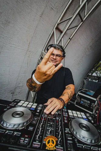 Foto 71 — Woodstock Beagá 2026