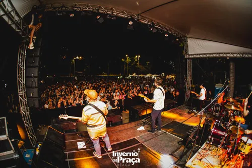 Foto 400 — Inverno na Praça