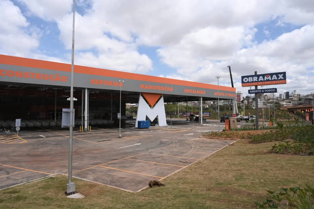 Obramax inaugura em Contagem com investimento de R$ 140 milhões