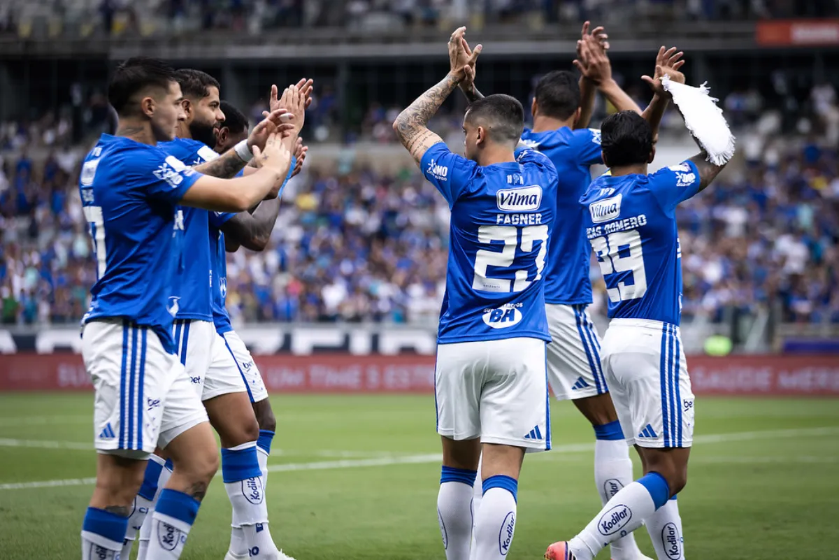 Cruzeiro 3 x 1 Athletico-PR