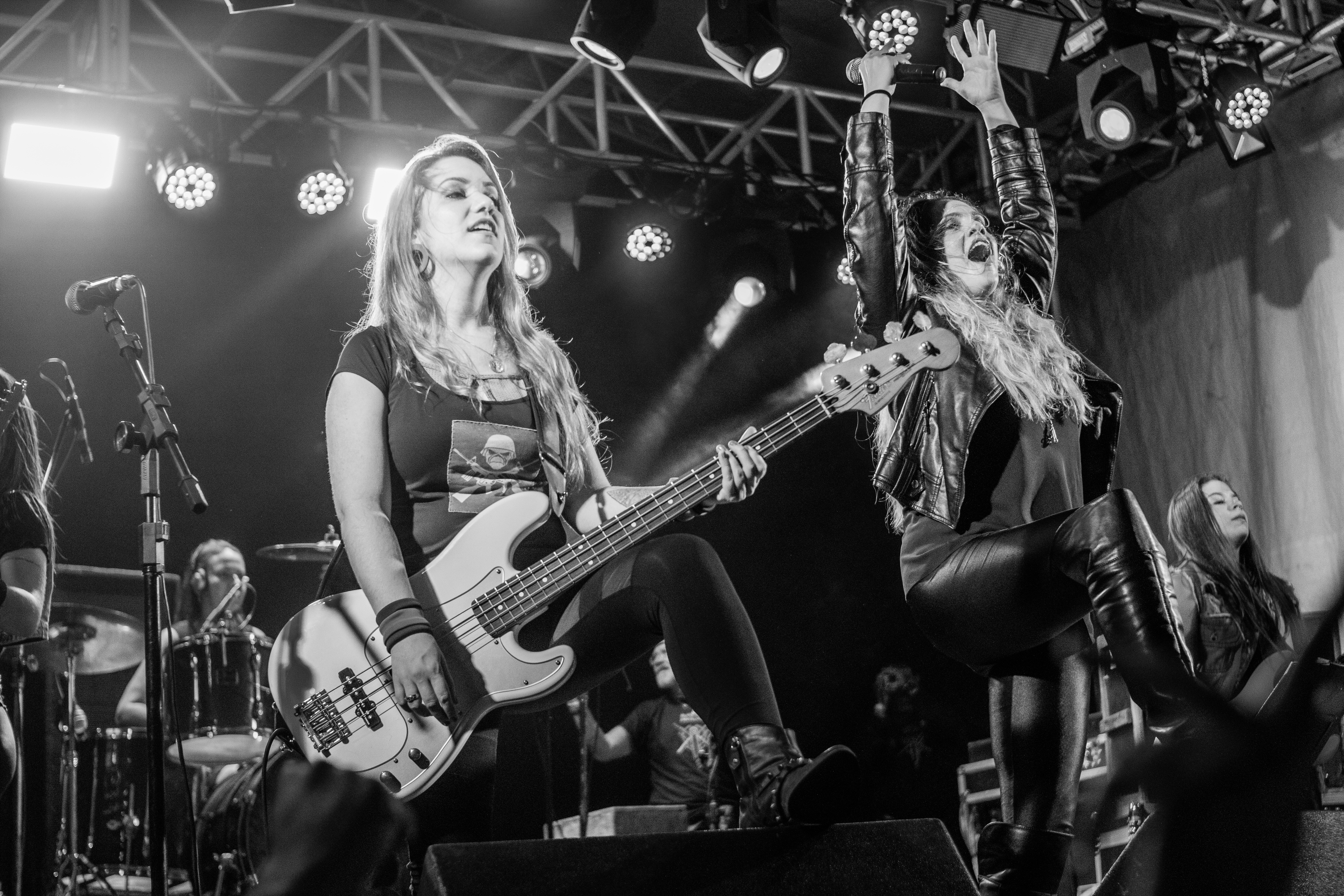Iron Ladies celebra 11 anos com show tribute ao Iron Maiden em BH