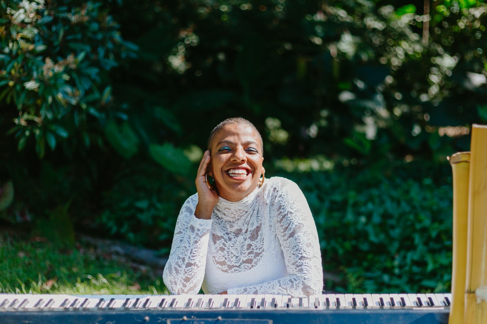 Maíra Freitas se apresenta no Samba do Arco com repertório entre samba e jazz