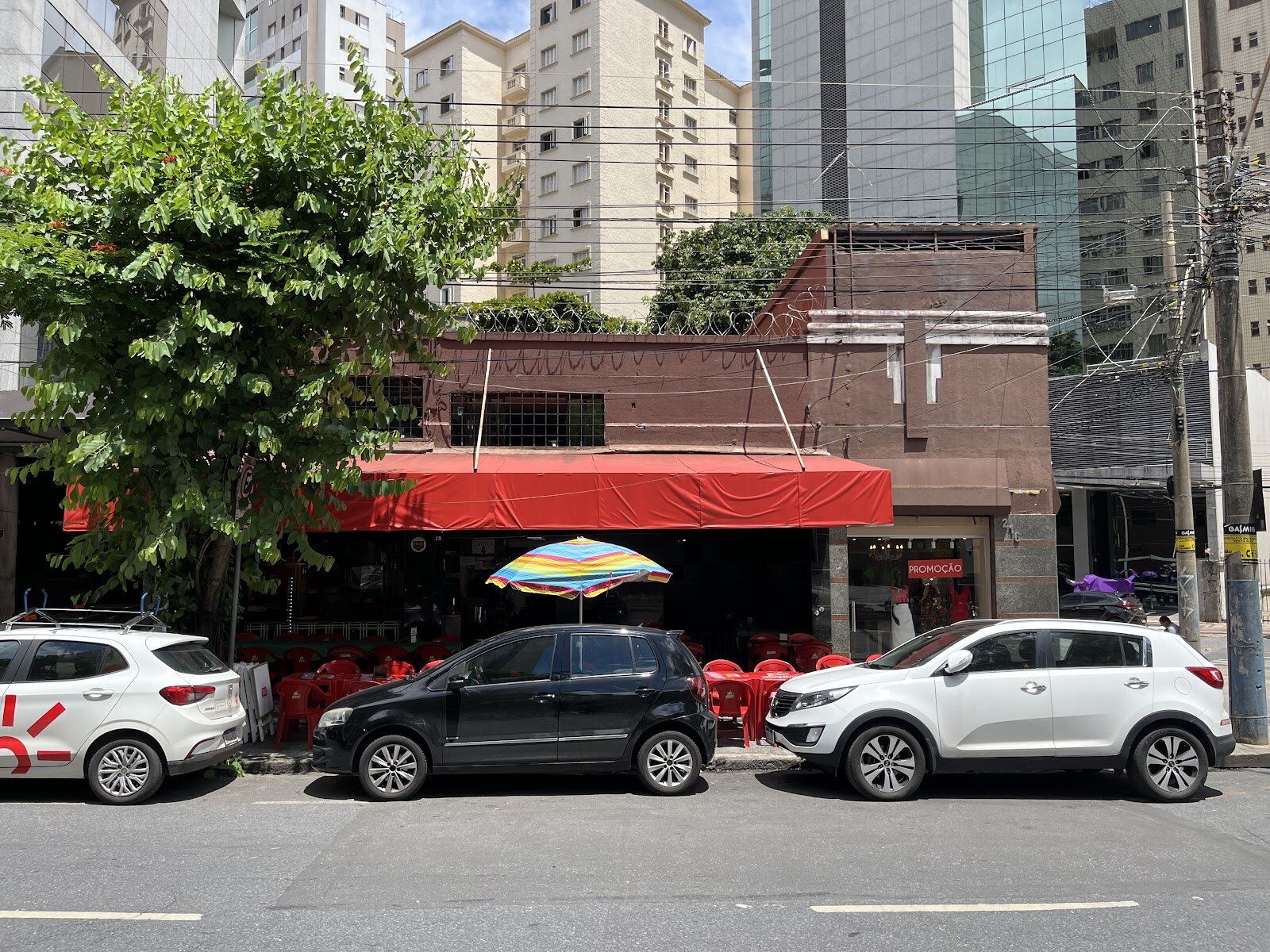 Barbazul (O Barba) — foto do ambiente
