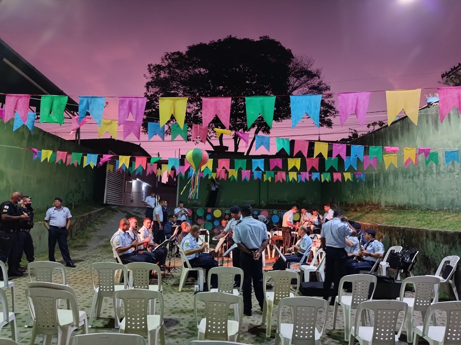 CENTRO CULTURAL LINDEIA REGINA — foto do ambiente