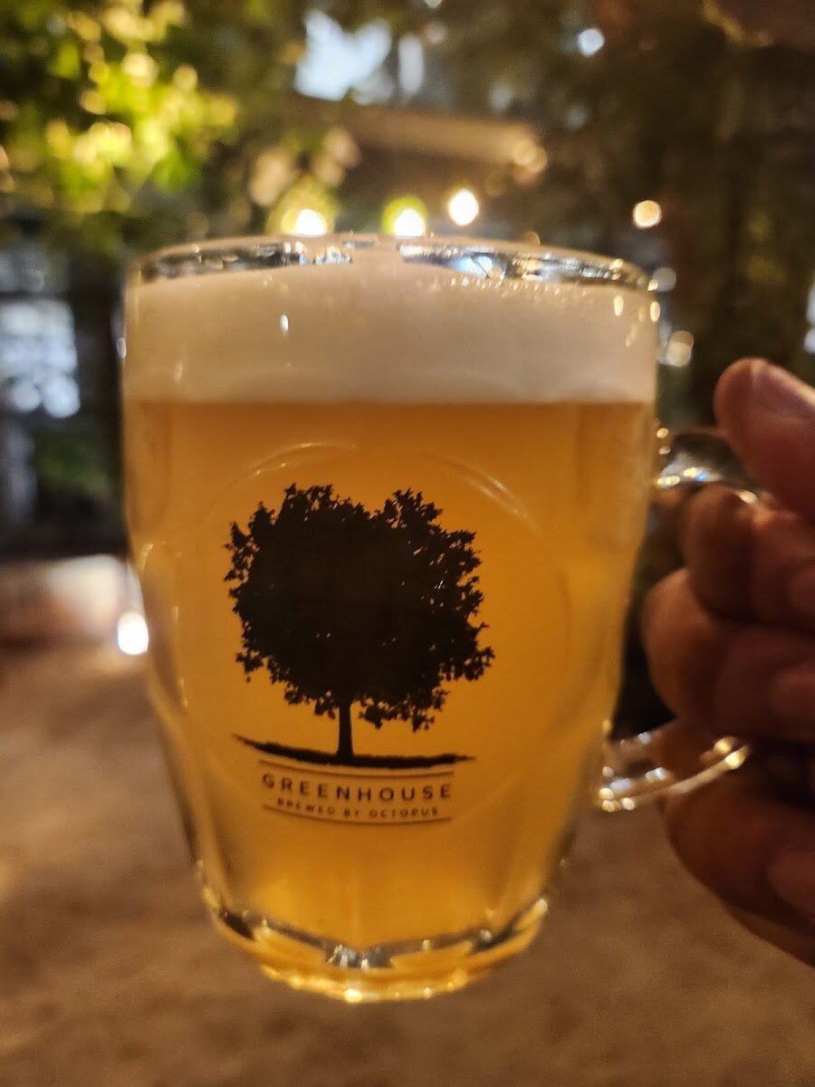 Cervejaria Octopus Greenhouse — foto do ambiente