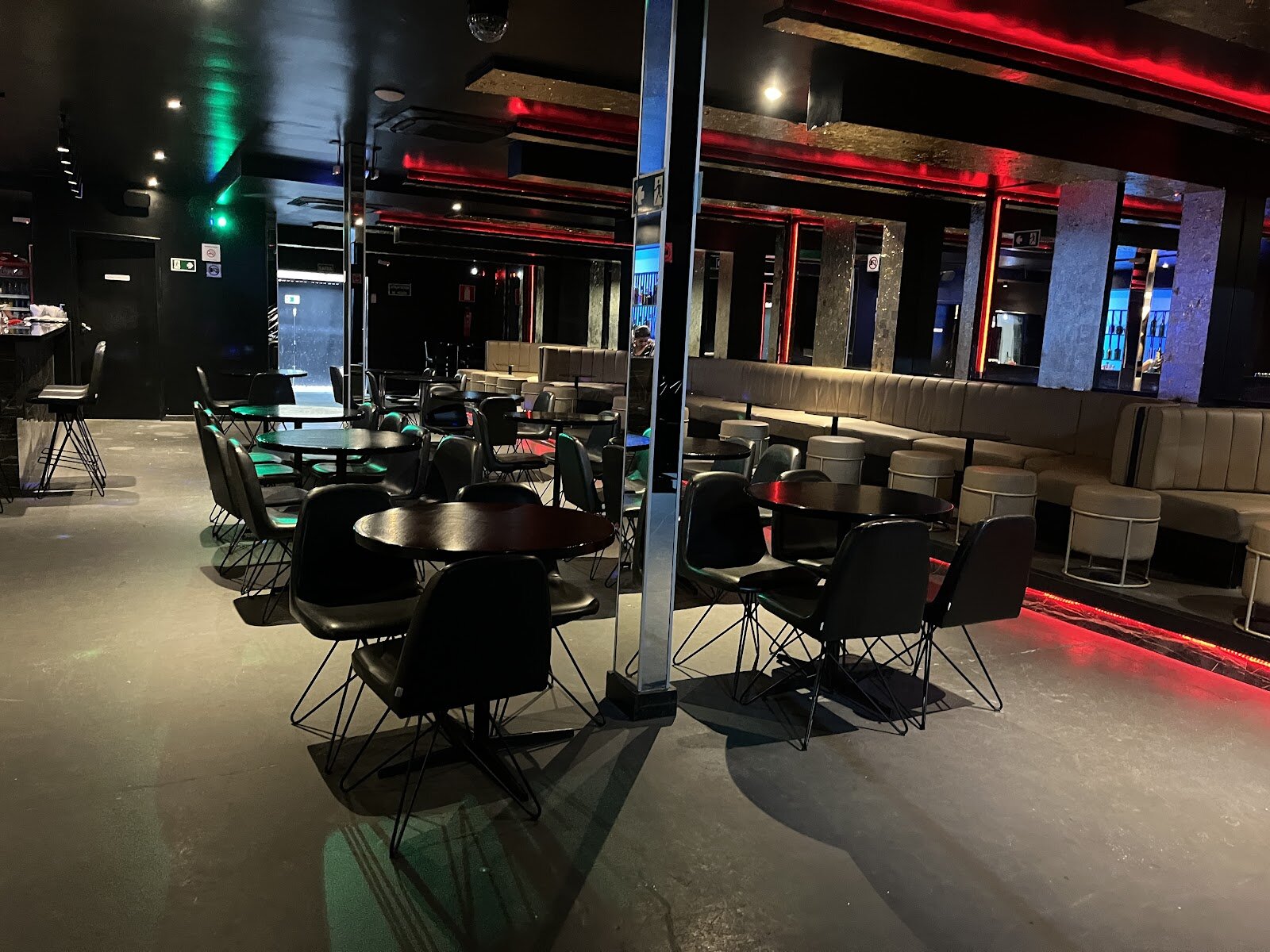 Crystal Night Club — foto do ambiente