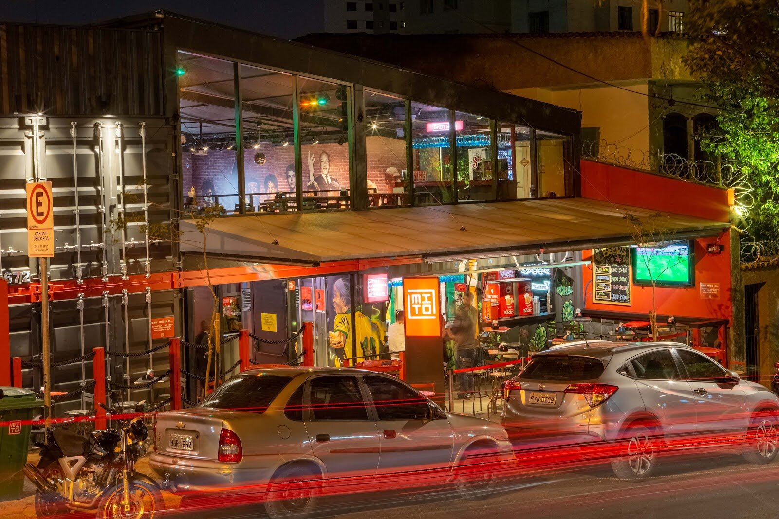 Mito Bar BH - Balada, bar e drinks