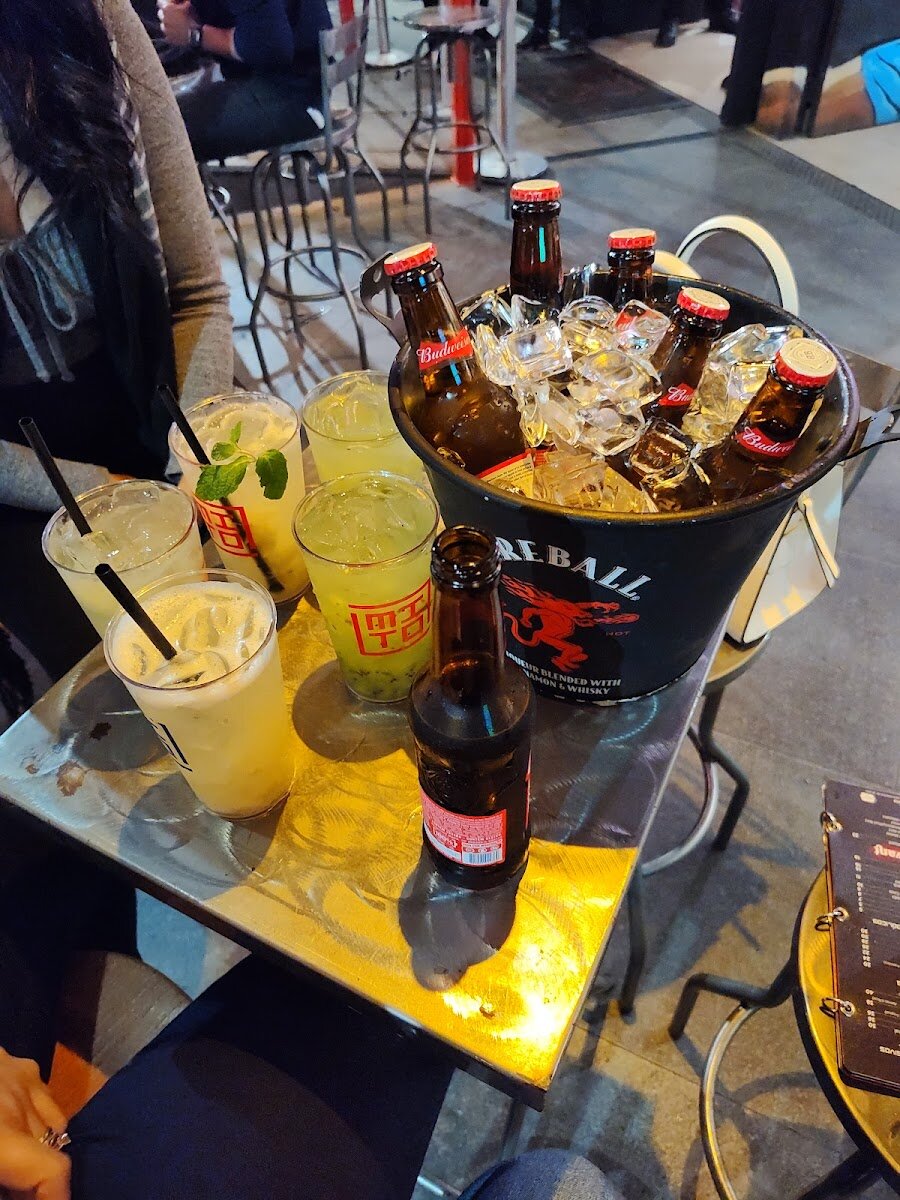 Mito Bar BH - Balada, bar e drinks — foto do ambiente