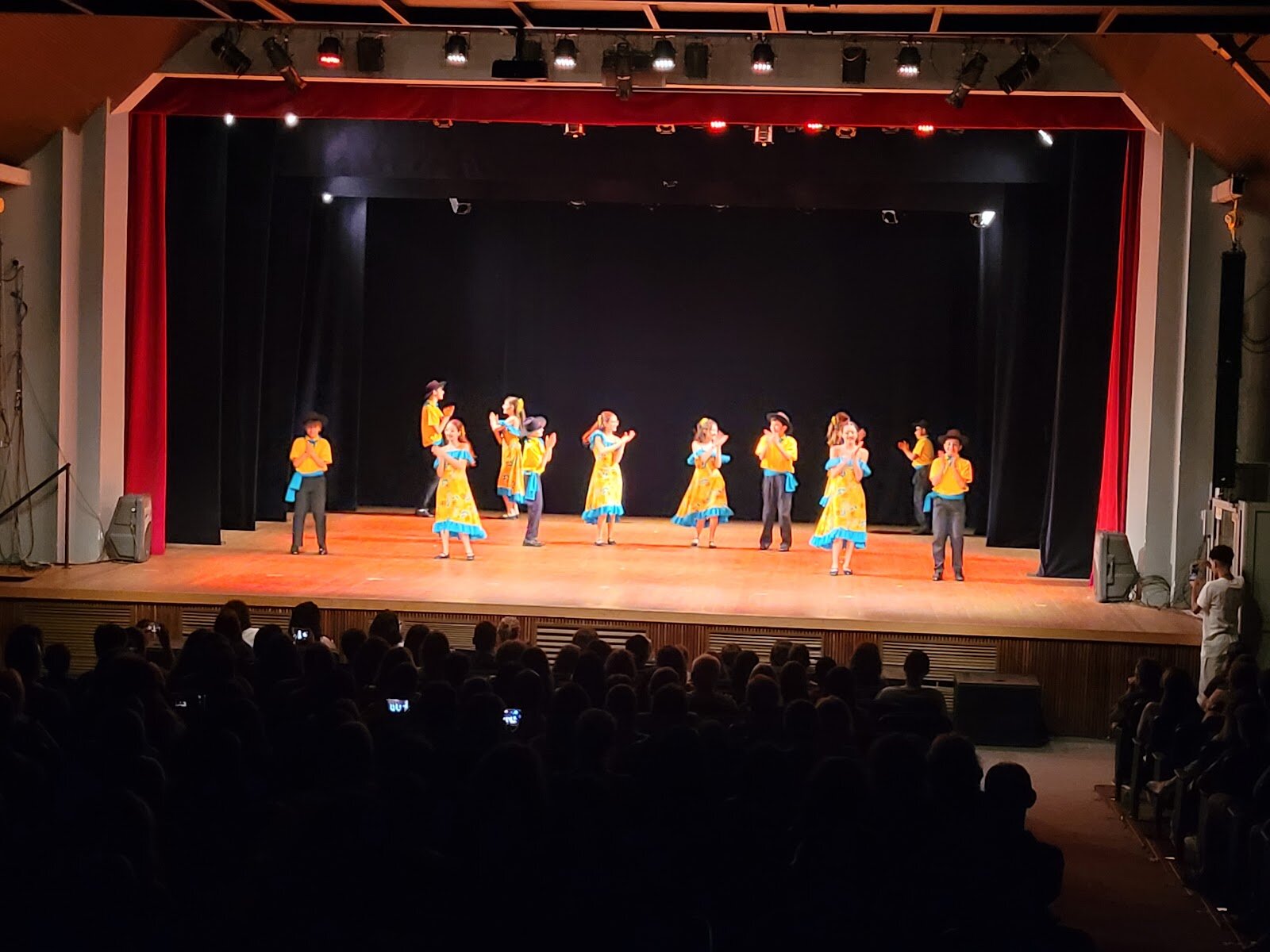 Teatro Francisco Nunes — foto do ambiente