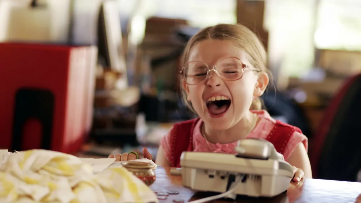 Segunda No Cine Apresenta Pequena Miss Sunshine